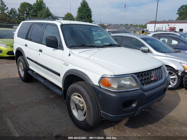 2000 MITSUBISHI MONTERO SPORT JA4LS31H7YP012530 Photo 0