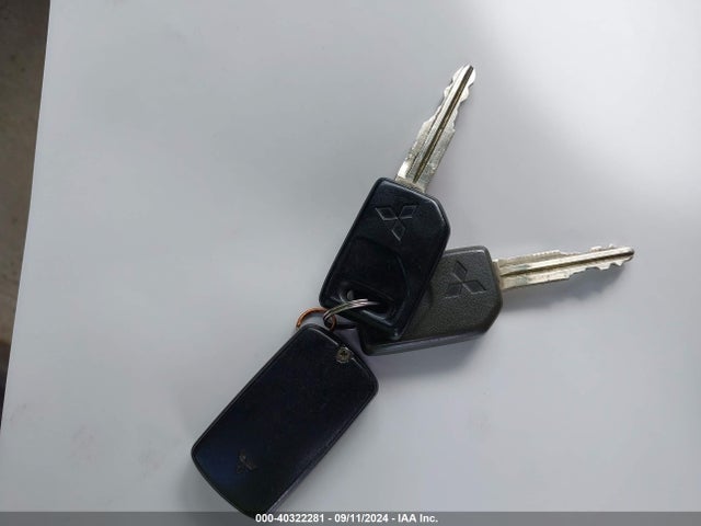 2000 MITSUBISHI MONTERO SPORT JA4LS31H7YP012530 Photo 10