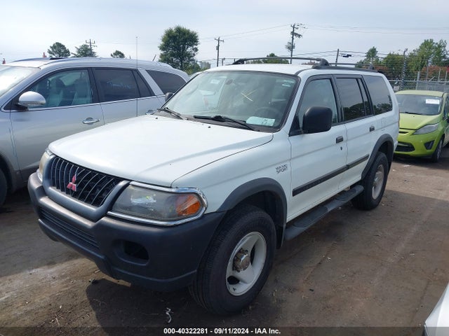2000 MITSUBISHI MONTERO SPORT JA4LS31H7YP012530 Photo 1