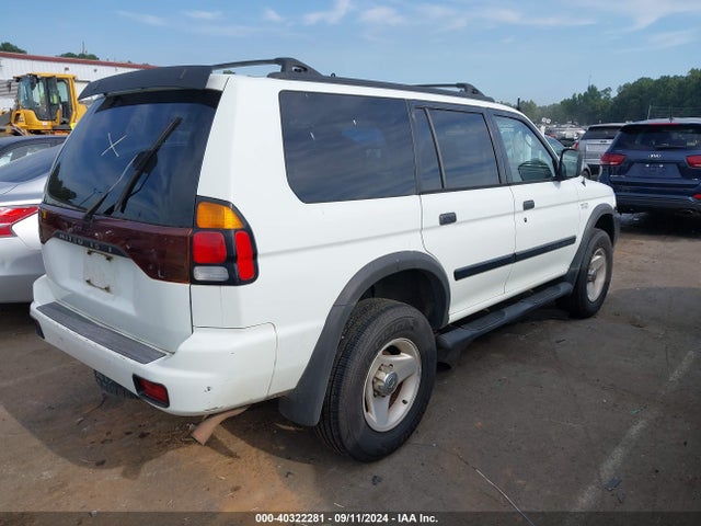 2000 MITSUBISHI MONTERO SPORT JA4LS31H7YP012530 Photo 3