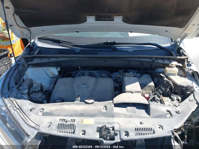 Toyota Highlander Limited Platinum 2017 5TDDZRFH6HS468803 Image 10