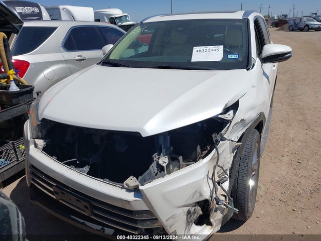 Toyota Highlander Limited Platinum 2017 5TDDZRFH6HS468803 Image 13