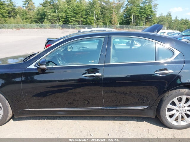 Продаж на аукціоні авто 2011 Lexus Ls 460, vin: JTHCL5EF8B5010410, номер лоту: 40322377