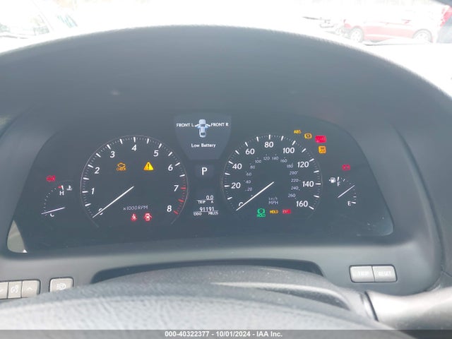 Продаж на аукціоні авто 2011 Lexus Ls 460, vin: JTHCL5EF8B5010410, номер лоту: 40322377