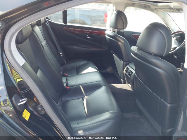 Продаж на аукціоні авто 2011 Lexus Ls 460, vin: JTHCL5EF8B5010410, номер лоту: 40322377