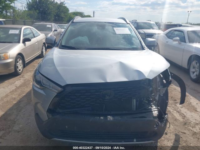 7MUCAAAG9NV036369 Toyota Corolla Cross Le