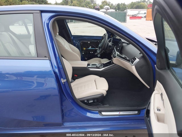 3MW89FF08R8D83348 BMW 3 Series 330i Xdrive