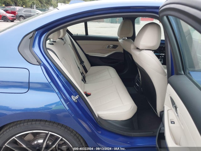 3MW89FF08R8D83348 BMW 3 Series 330i Xdrive
