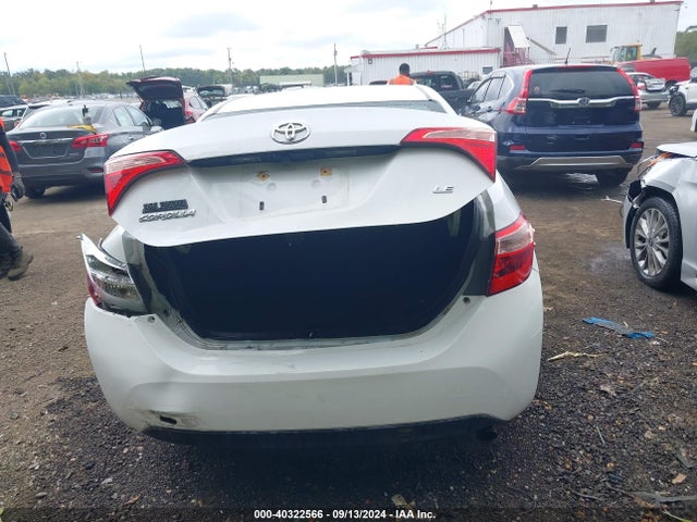 Toyota COROLLA LE 2018 2T1BURHE9JC970616 Image 16