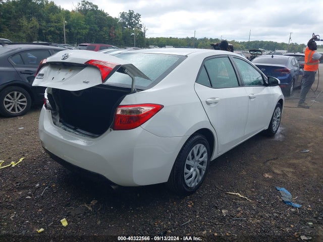 Toyota COROLLA LE 2018 2T1BURHE9JC970616 Image 4