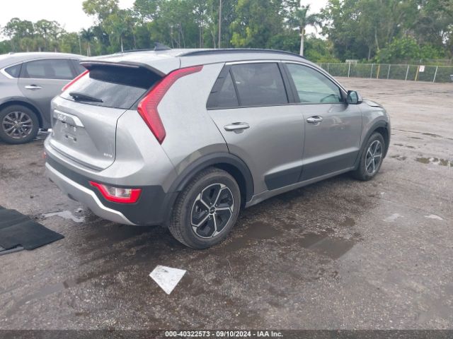 KNDCS3LF2P5069214 KIA Niro Plug-in Hybrid Ex