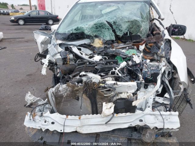JF2SKAEC2NH522408 Subaru Forester Premium