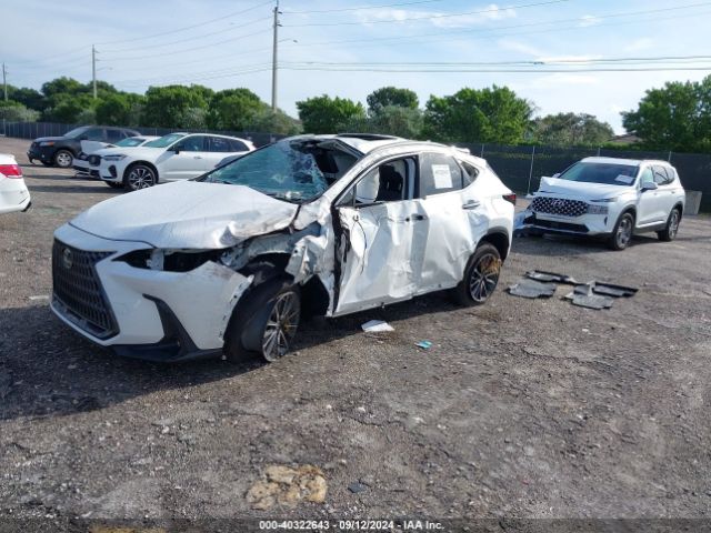 2T2GGCEZ5NC006792 Lexus Nx 350 Premium