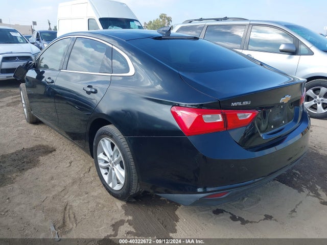 Chevrolet MALIBU LT 2018 1G1ZD5ST9JF186824 Image 3