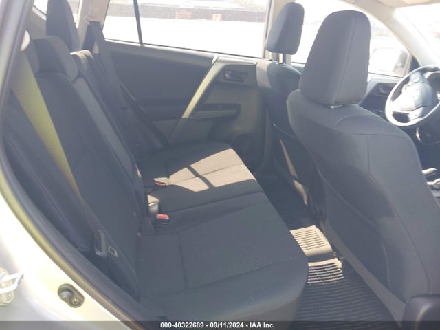 Toyota RAV4 LE 2016 2T3BFREV9GW528349 Image 8