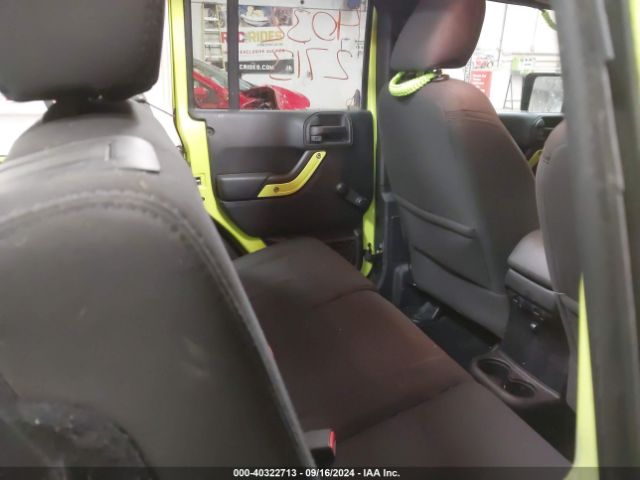 1C4BJWDG9HL542014 Jeep Wrangler Unlimited Sport 4x4