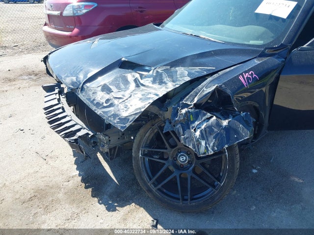 2C3CDZAG6JH122025 Dodge Challenger Sxt