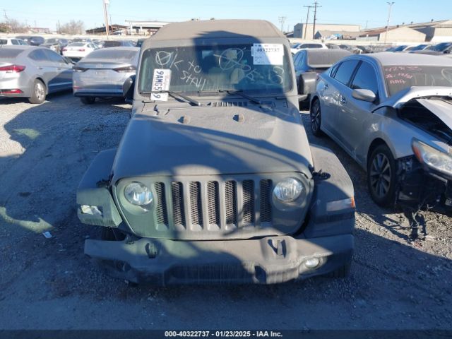 1C4HJXDG8NW126143 Jeep Wrangler Unlimited Sport 4x4