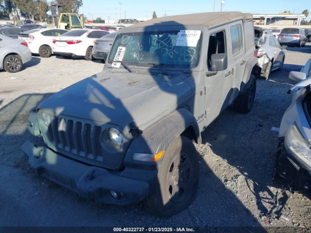 1C4HJXDG8NW126143 Jeep Wrangler Unlimited Sport 4x4
