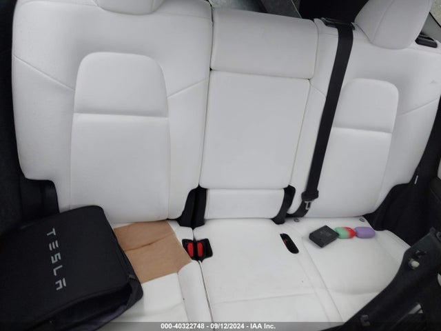 2021 TESLA MODEL Y 5YJYGAEE4MF228681 Photo 7