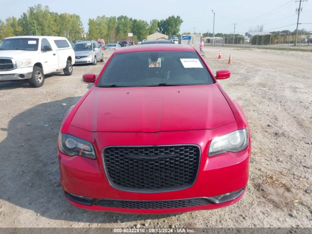 2C3CCAGG2HH522153 Chrysler 300