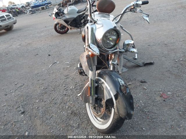 2015 INDIAN MOTORCYCLE CO. CHIEF 56KCCVAA8F3322802 Photo 4
