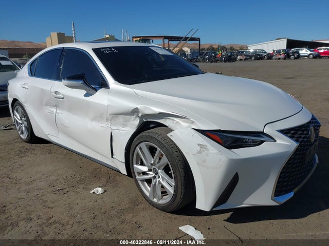 Lexus IS 300 2021 JTHCA1D20M5117113 Image 6