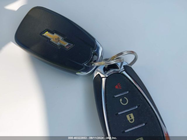 2GNAXSEV0J6247440 Chevrolet EQUINOX LT