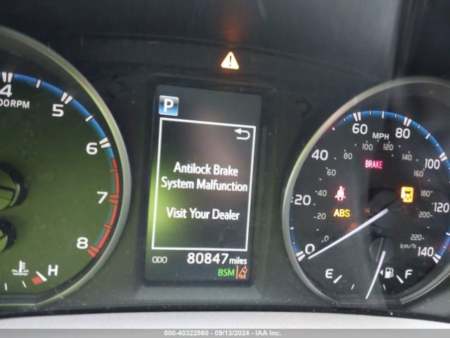 JTMWFREV3HJ146206 Toyota Rav4 Xle
