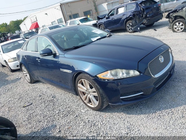 2013 JAGUAR XJ SAJWA1C7XD8V44570 Photo 0
