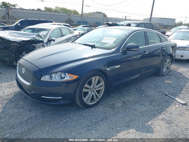 2013 JAGUAR XJ SAJWA1C7XD8V44570 Photo 1