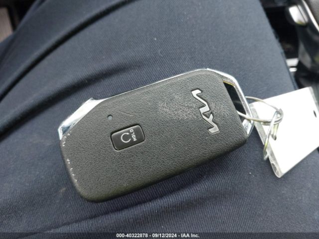 5XYP2DHC8NG241675 KIA Telluride Lx