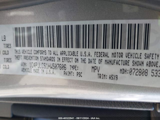 1C4PJLCS1HW507606 Jeep Cherokee Latitude Fwd