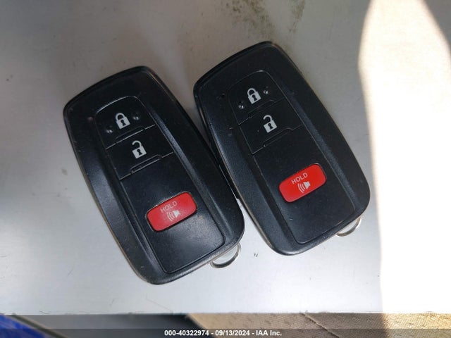 Toyota Prius Three 2016 JTDKARFU8G3525921 Image 11