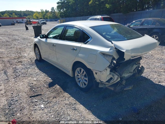 Nissan Altima 2.5 S 2015 1N4AL3AP3FN318897 Image 3