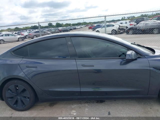 Tesla Model 3 Rear-wheel Drive 2024 5YJ3E1EA8RF725236 Image 12