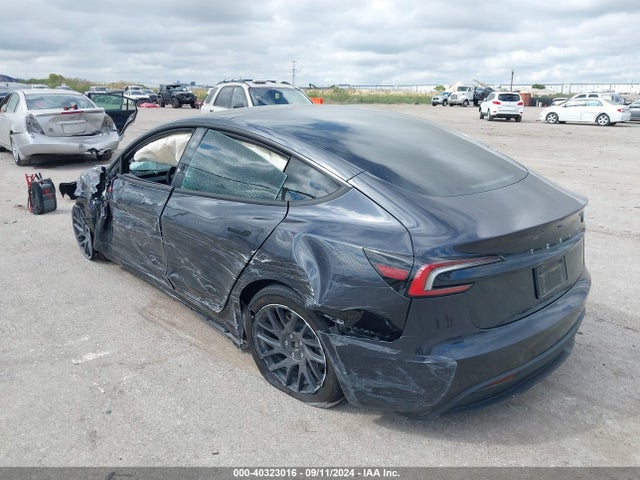 2024 TESLA MODEL 3 5YJ3E1EA8RF725236 Photo 2