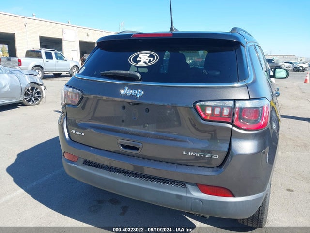Jeep Compass Limited 4x4 2018 3C4NJDCB0JT234473 Image 16