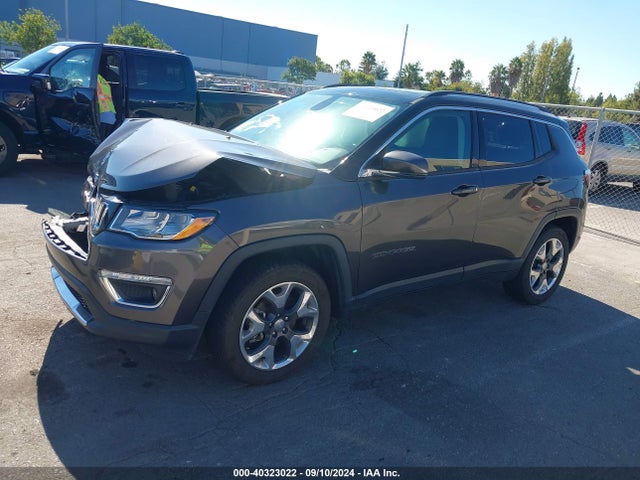 Jeep Compass Limited 4x4 2018 3C4NJDCB0JT234473 Image 2