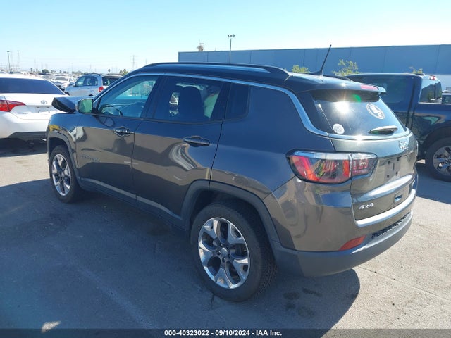 Jeep Compass Limited 4x4 2018 3C4NJDCB0JT234473 Image 3