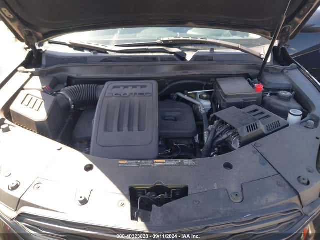 Chevrolet EQUINOX LT 2017 2GNALCEKXH1577231 Image 10