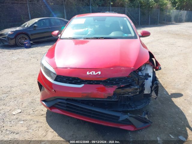 3KPF24AD8PE504567 KIA Forte Lxs