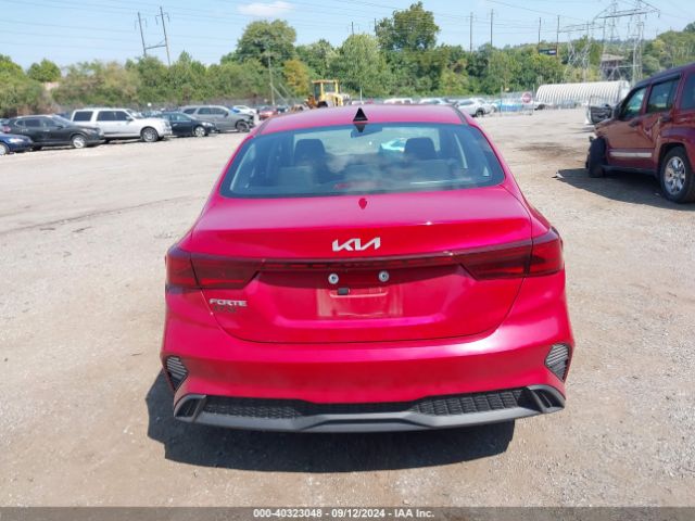 3KPF24AD8PE504567 KIA Forte Lxs