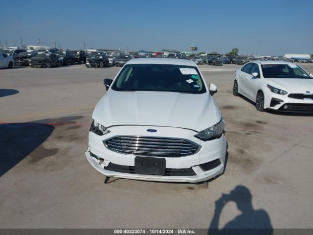3FA6P0H75JR227022 Ford FUSION SE