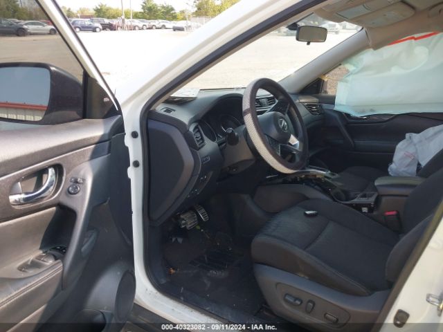 KNMAT2MV1JP531164 Nissan ROGUE SV
