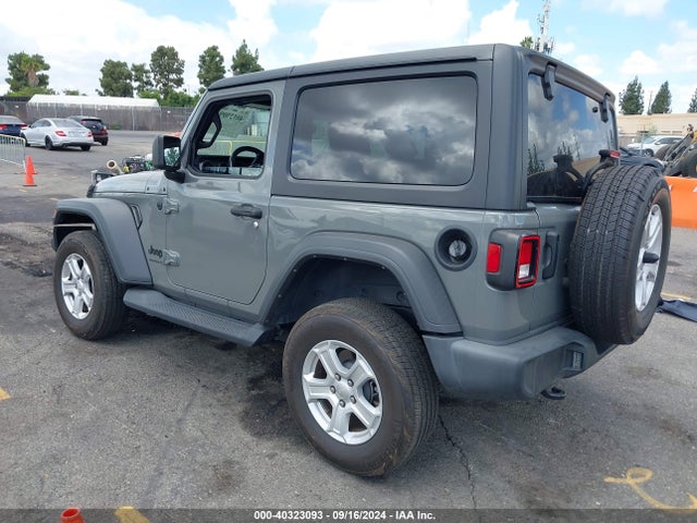 1C4GJXAG3NW111825 Jeep Wrangler Sport S 4x4