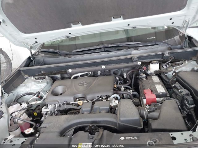 2T3C1RFV1NW233177 Toyota Rav4 Xle Premium