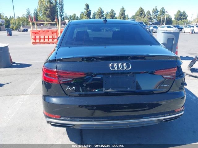 WAUENAF4XKN011484 Audi A4 45 Premium