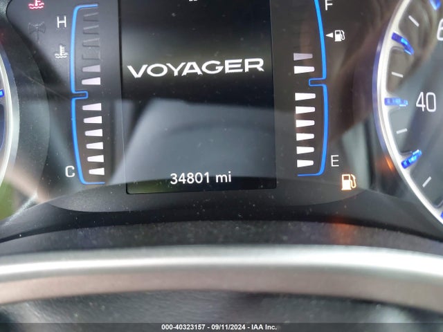 2C4RC1CG5PR568158 Chrysler Voyager Lx