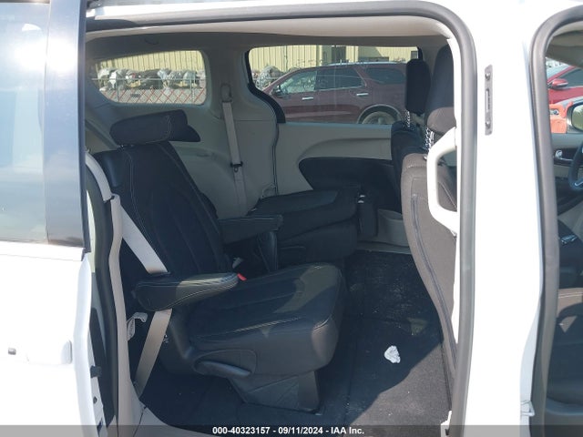 2C4RC1CG5PR568158 Chrysler Voyager Lx